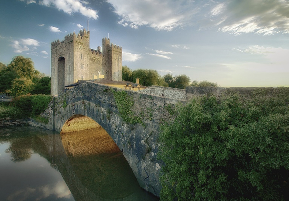 Bunratty Castle along the Shannon Estuary Way